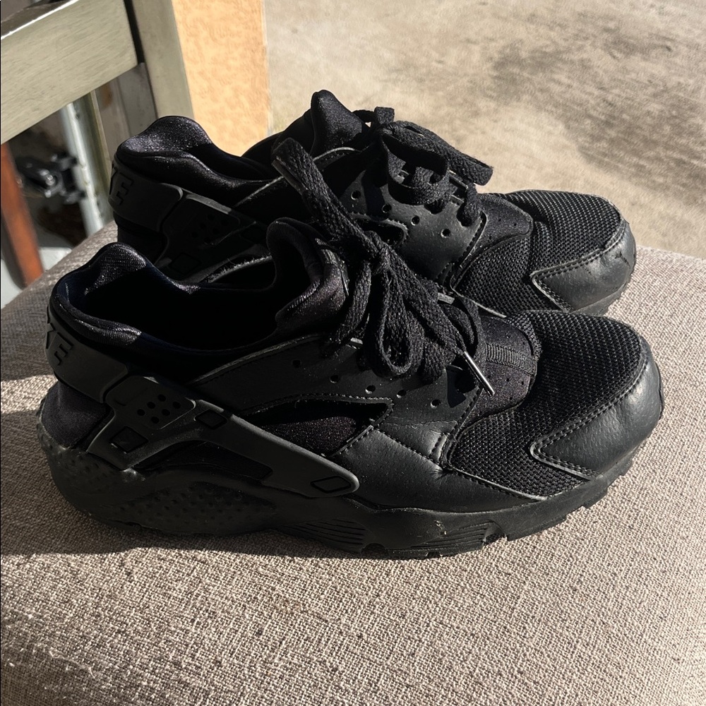 Nike Huarache Kids Black Sneakers
